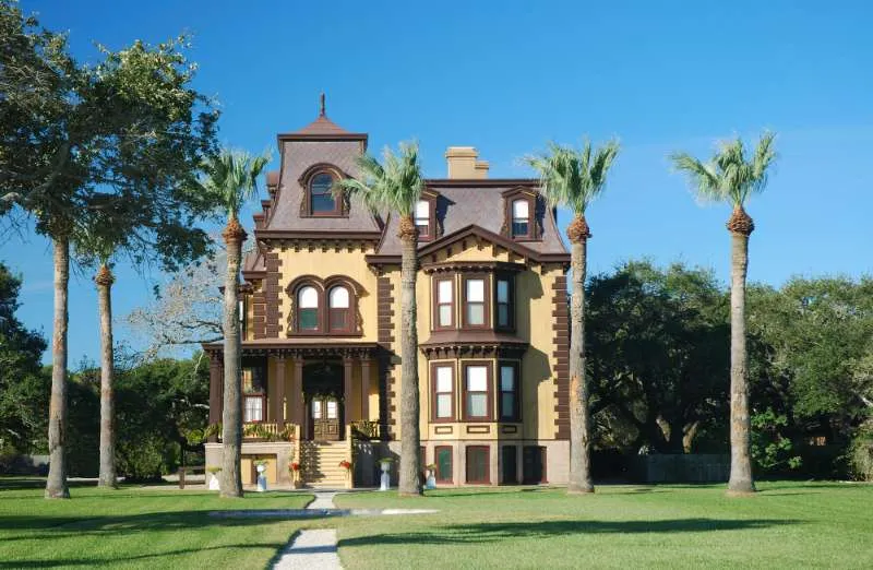Historic Fulton Mansion