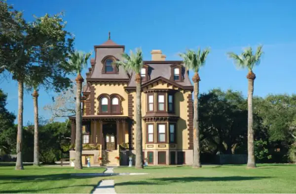Fulton mansion k5a rsz 768x501